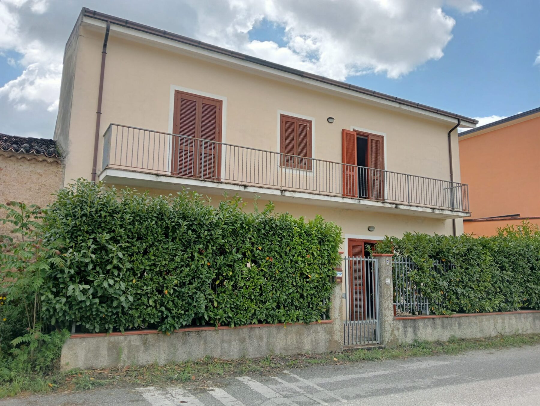 Castrovillari – casa autonoma su due livelli